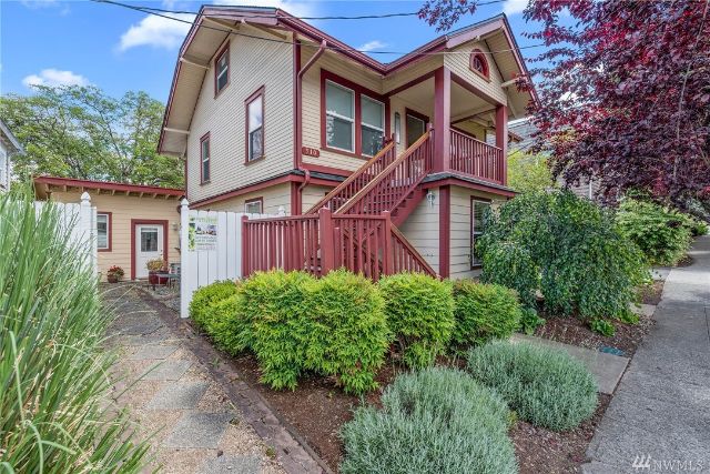 910 FRANKLIN ST SE OLYMPIA, WA 98501